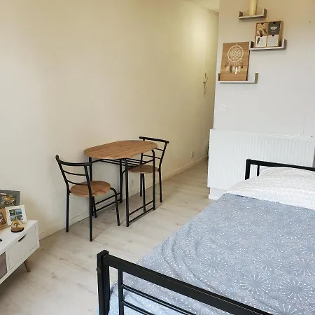 Apartment Avec Jardin Privatif